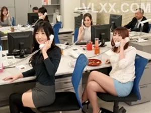 Người đẹp hổ trắng lai siêu dễ thương "Frank" lần đầu quay video sex riêng tư ~ đủ loại phụ nữ cưỡi lên và quan hệ với cái lồn hồng...