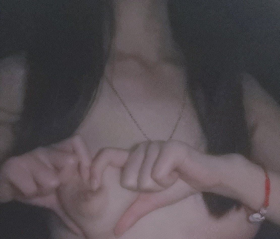 Mối tình với cô nhân viên nữ có cuộc sống hôn nhân không hạnh phúc